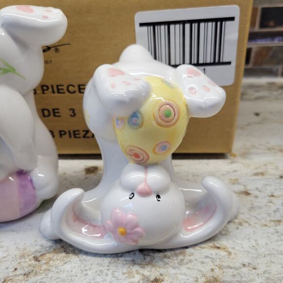 3 Vintage Home Interiors Homco Easter Bunnies Tumbling w Eggs NIB - Picture 5 of 7